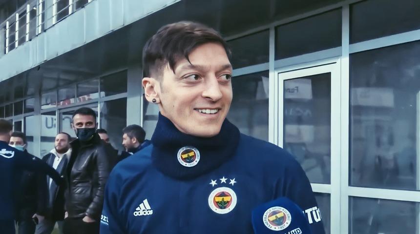 SON DAKİKA! Fenerbahçe, Mesut Özil transferini resmen açıkladı
