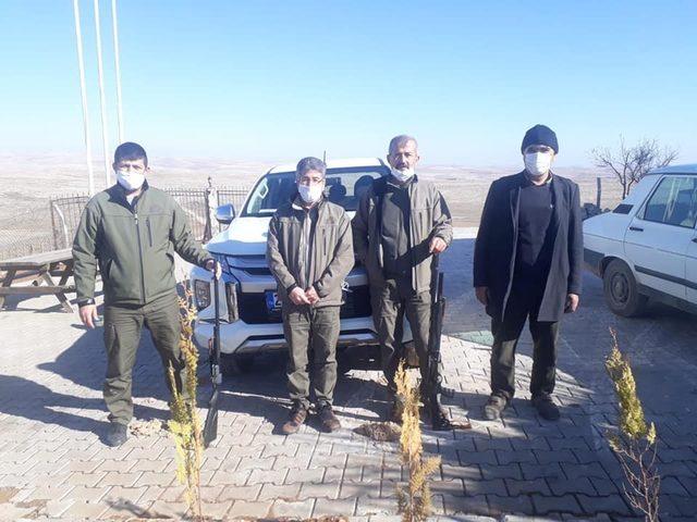 Şanlıurfa&rsquo;da ka&ccedil;ak avlanan 4 kişi yakalandı 1
