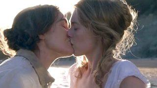 Ammonite’ın yıldızları birbirlerini övmeye doyamadı! Çıplak sahneler için 'alabileceğim en iyi hediyeydi' diyor