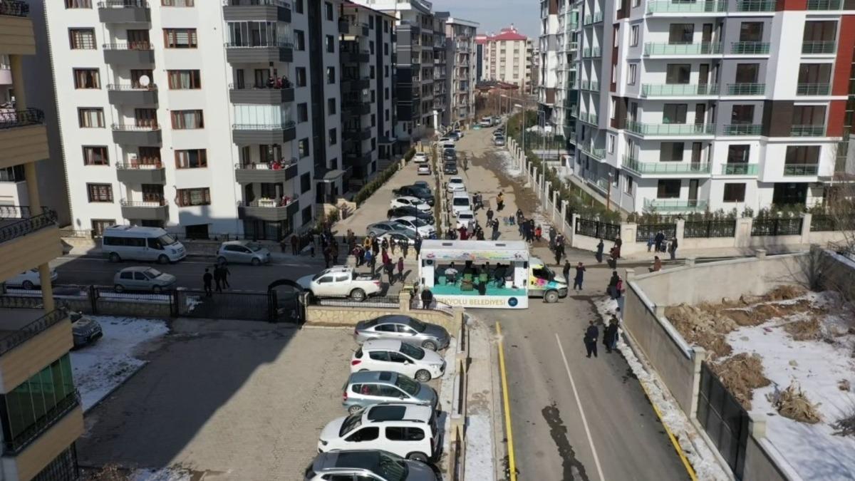 İpekyolu&rsquo;nda sokak konserleri t&uuml;m hızıyla devam ediyor