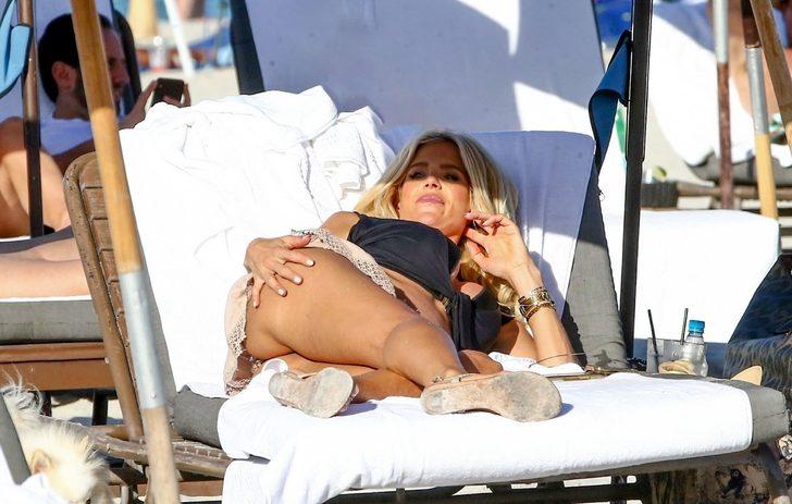 Victoria Silvstedt güneşin tadını çıkardı G1