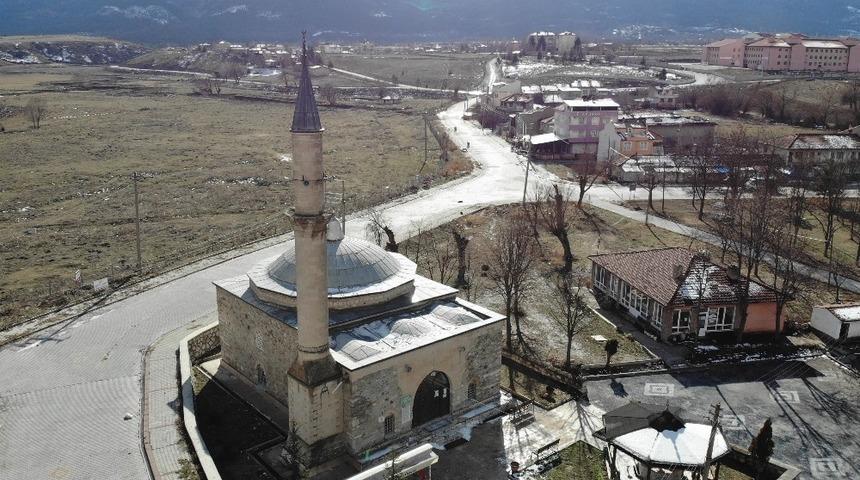Alaaddin Keykubat Camii bu yıl i&ccedil;erisinde restore ettirilecek