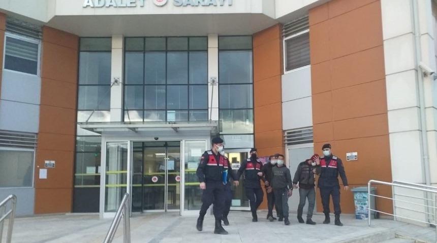 Hırsızlar su&ccedil;&uuml;st&uuml; yakalandı