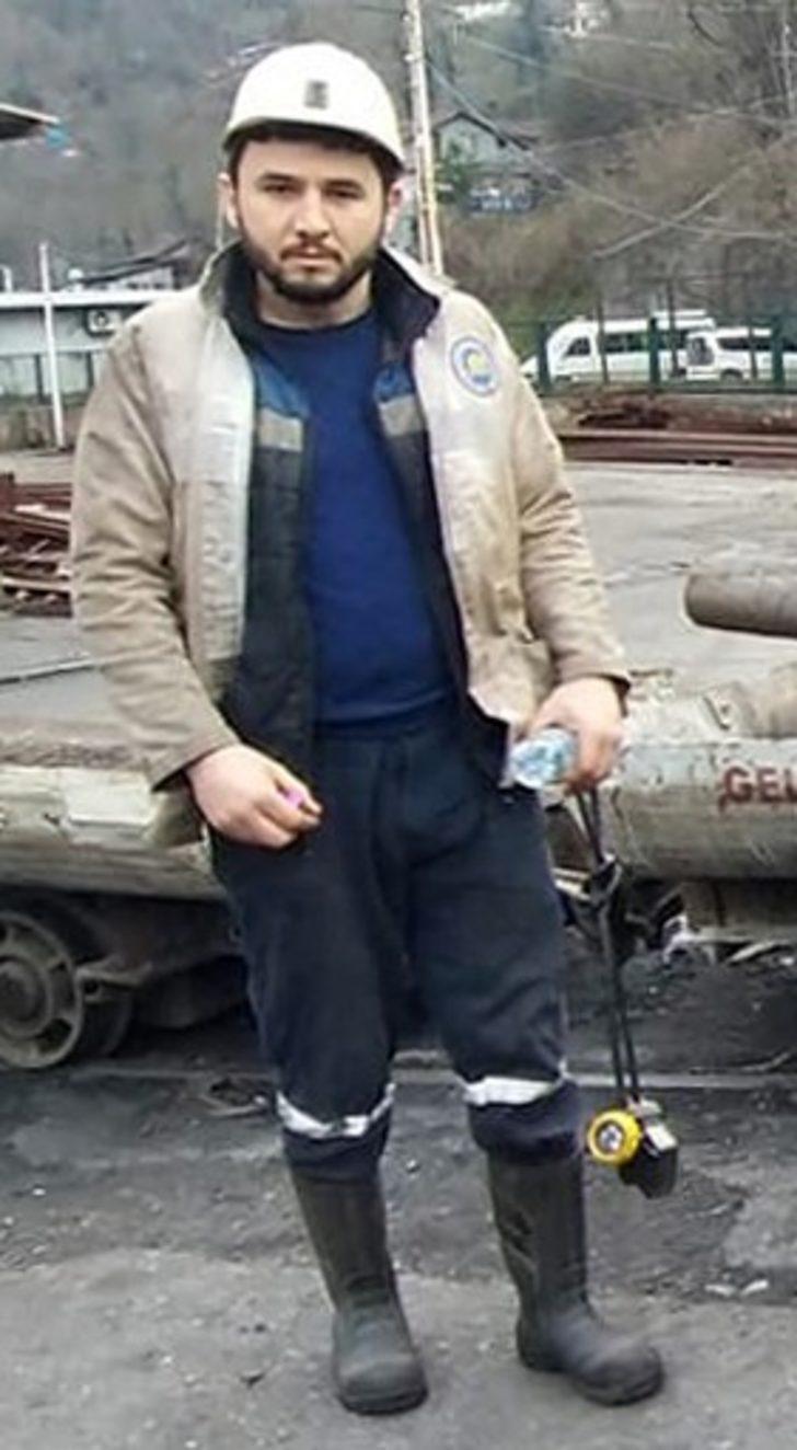 Maden şehidi Ramazan Toprak için Kur-an okutuldu G4