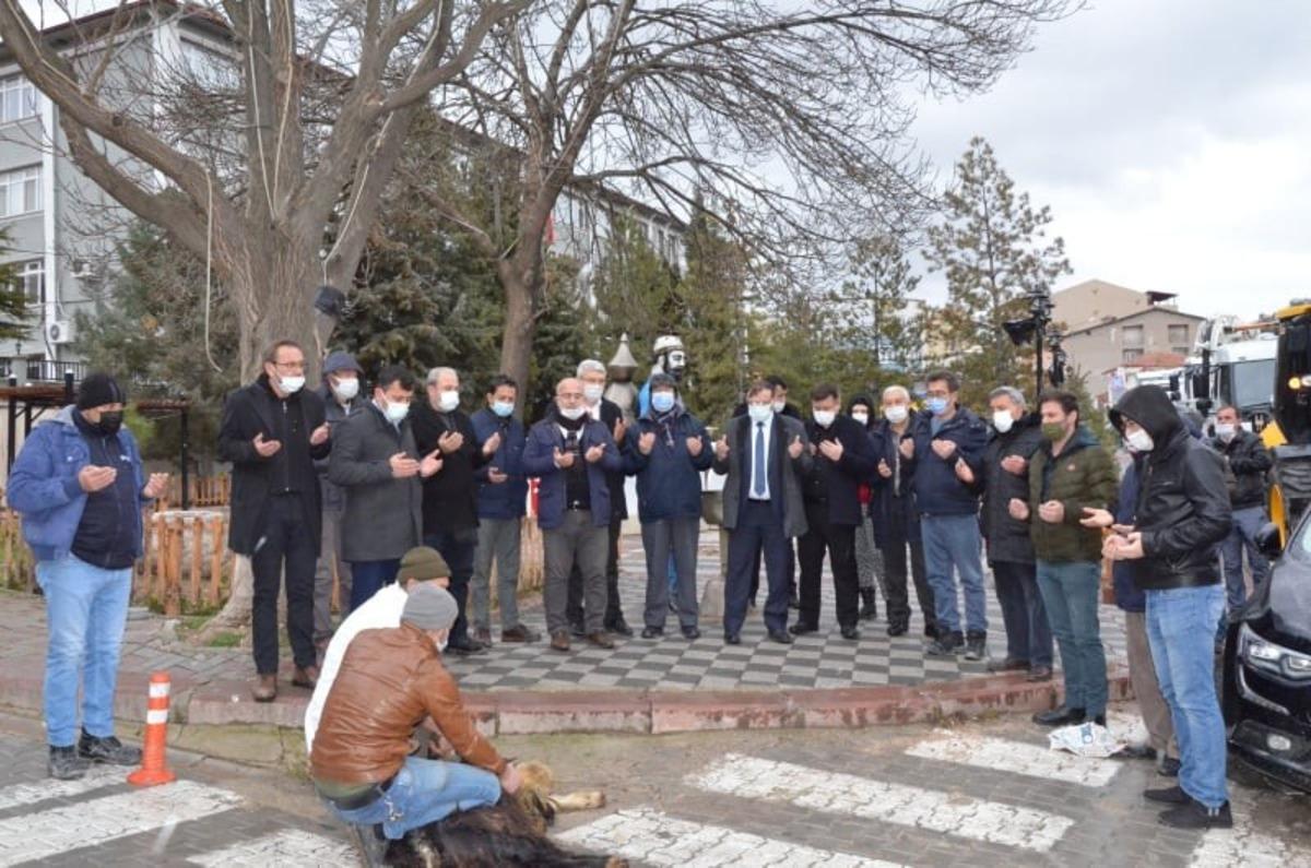 Emet Belediyesi&rsquo;ne 7 hizmet aracı daha