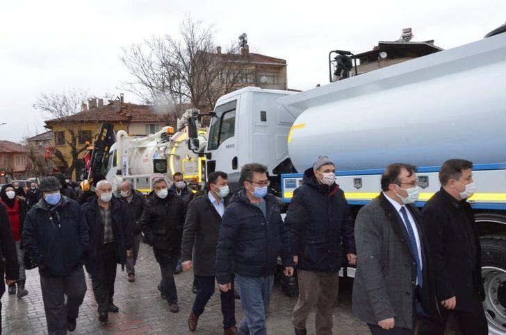 Emet Belediyesi’ne 7 hizmet aracı daha G4