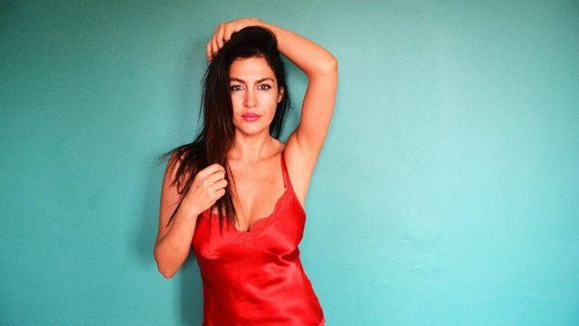 Tuğba Ekinci'den bomba yorum: Kondom ve korona...