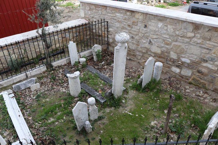 Kuşadası’ndaki tarihi camide restorasyon devam ediyor G1