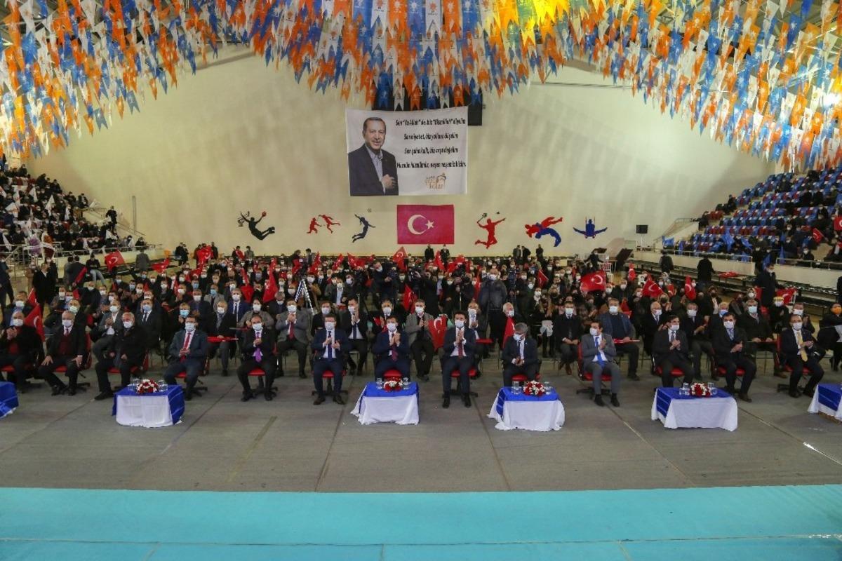 Cumhurbaşkanı Erdoğan, Uşak AK Parti kongresine bağlandı