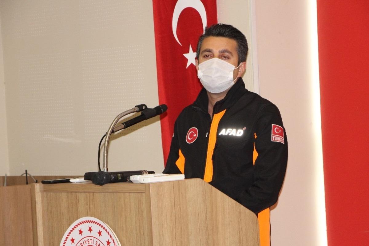 AFAD&rsquo;tan basın mensuplarına eğitim