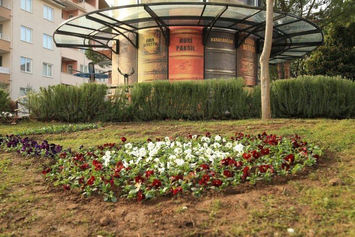 Pamukkale kış çiçekleriyle süsleniyor G4