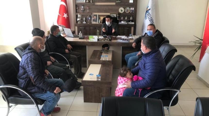 Başkan &Ccedil;iğdem vatandaşlarla buluşmalarını s&uuml;rd&uuml;r&uuml;yor