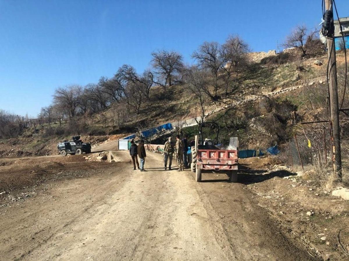 Siirt&rsquo;te otomobil k&ouml;pr&uuml;den d&uuml;şt&uuml;: 1 yaralı