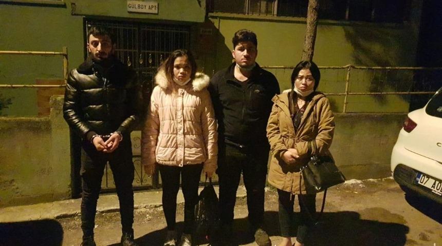 Yabancı uyruklu mas&ouml;r kadınların otelin bahşiş kutusunu soyduğu iddiası
