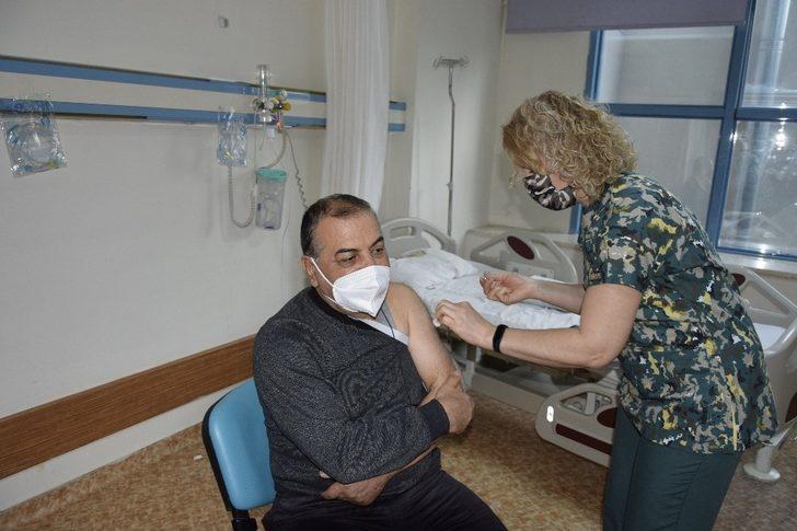 Burdur’da 5 bin 846 kişi CoronaVac aşısı oldu G2