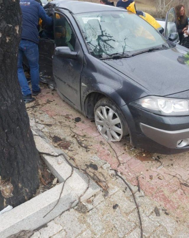 Bursa’da feci kaza: 3 yaralı