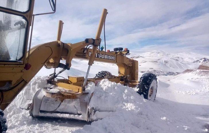 Büyükşehir’in kar timleri kırsalda da iş başında G3