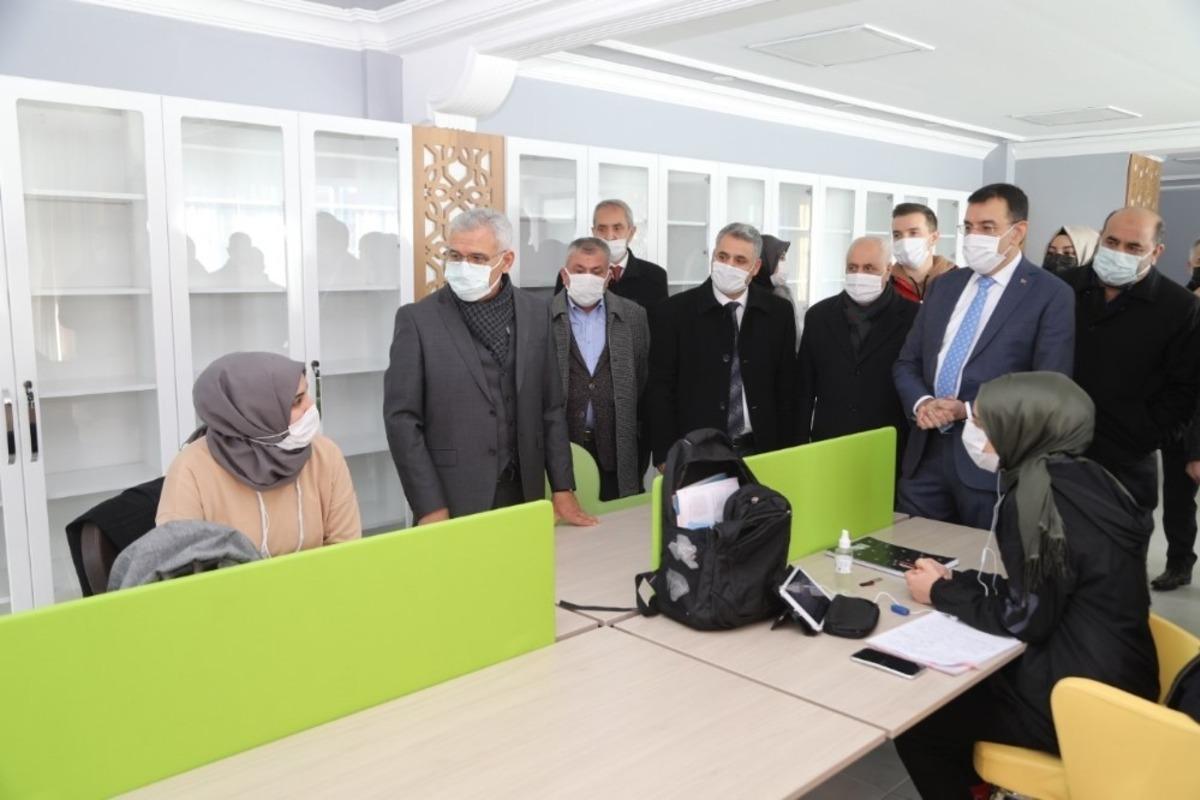 T&uuml;fenkci&rsquo;den Battalgazi&rsquo;deki yatırımlara &ouml;vg&uuml;