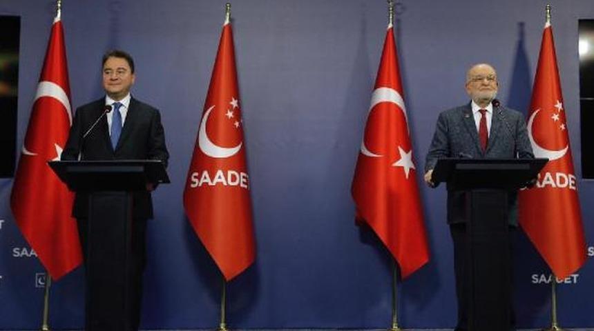 Babacan'ın Karamollaoğlu'nu ziyareti ne anlama geliyor, g&ouml;r&uuml;şmede neler konuşuldu?
