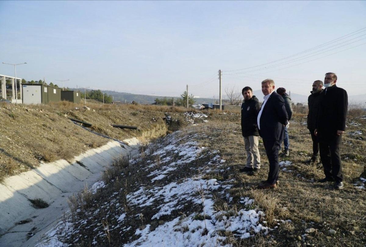 Osmancık OSB&rsquo;de derenin ıslahına başlandı