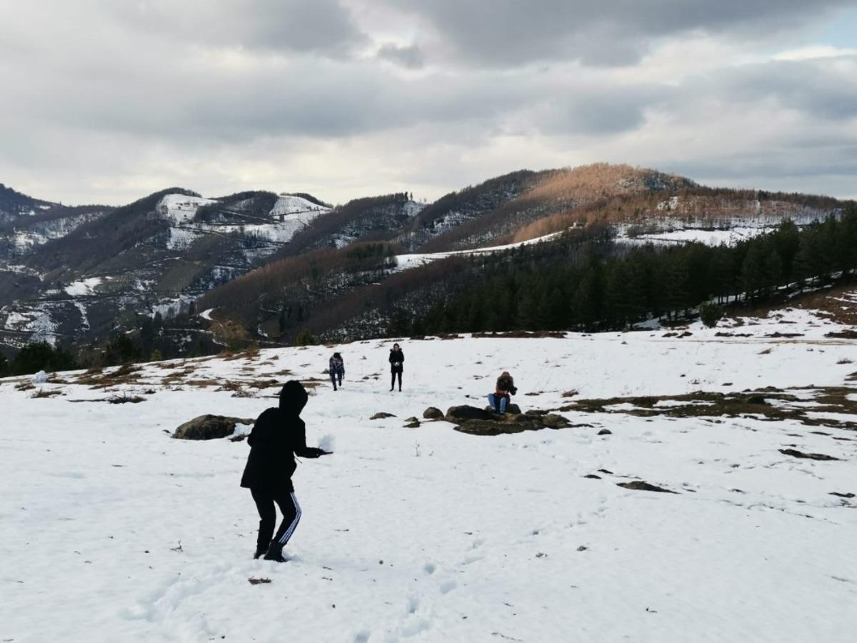Kard&uuml;z&rsquo;e tatilcilerden b&uuml;y&uuml;k ilgi