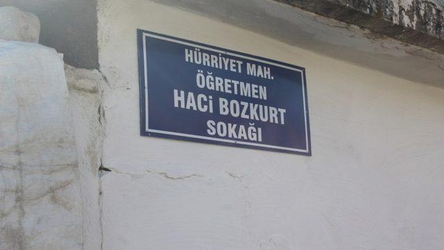 Merhum Gazeteci Bozkurt’un adı sokağa verildi