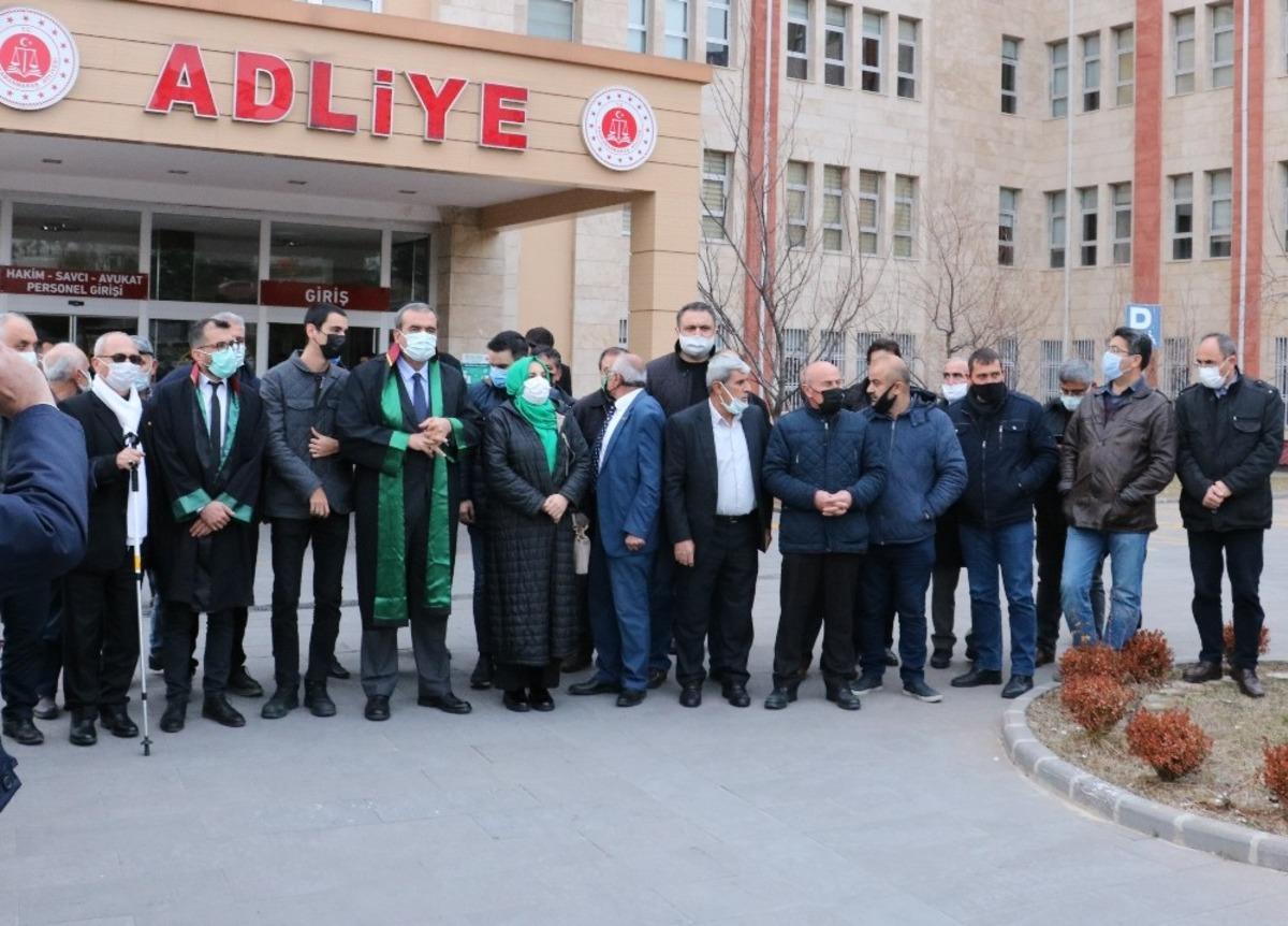 Muhsin Yazıcıoğlu davasında ilk karar &ccedil;ıktı