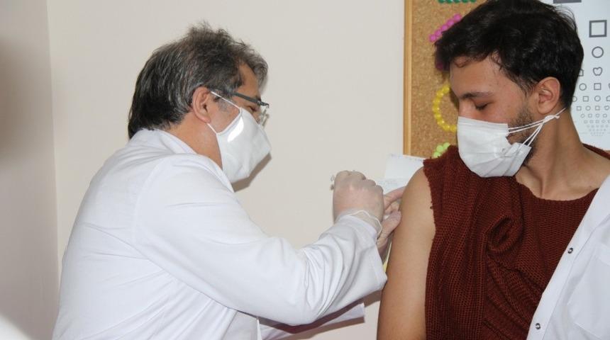 Yaşlılara aşılanma çağrısı