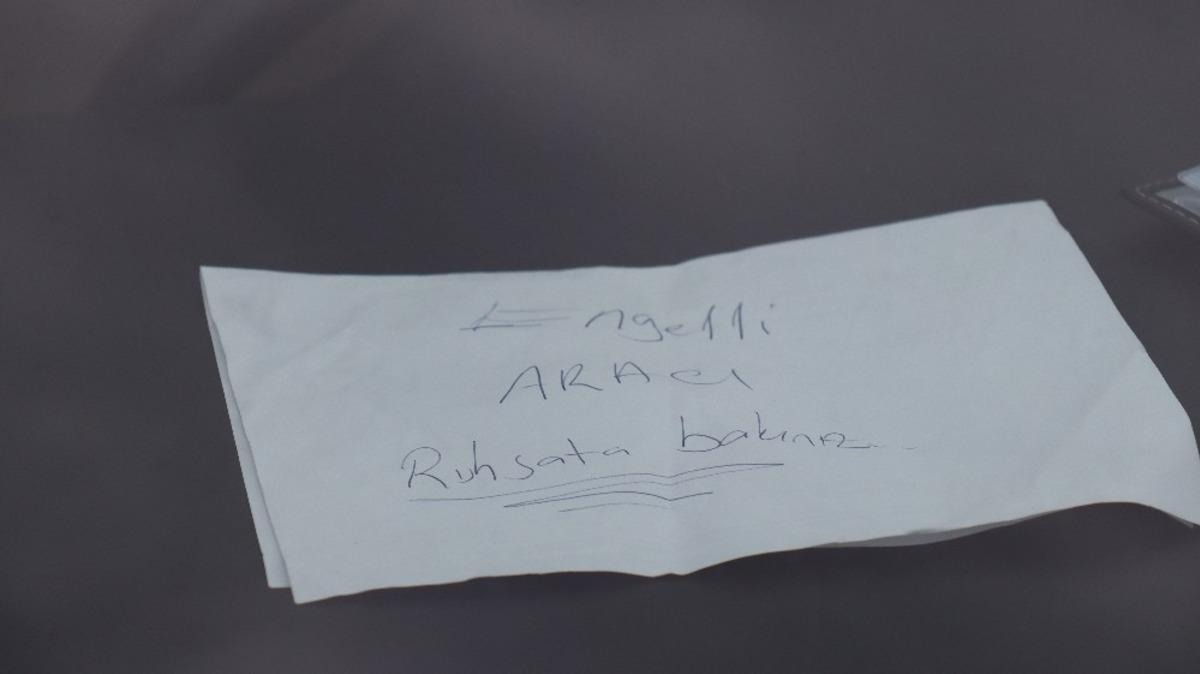 Zabıta ekipleri &rsquo;engelli ara&ccedil; parkı&rsquo; ihlali yapanlara g&ouml;z a&ccedil;tırmıyor