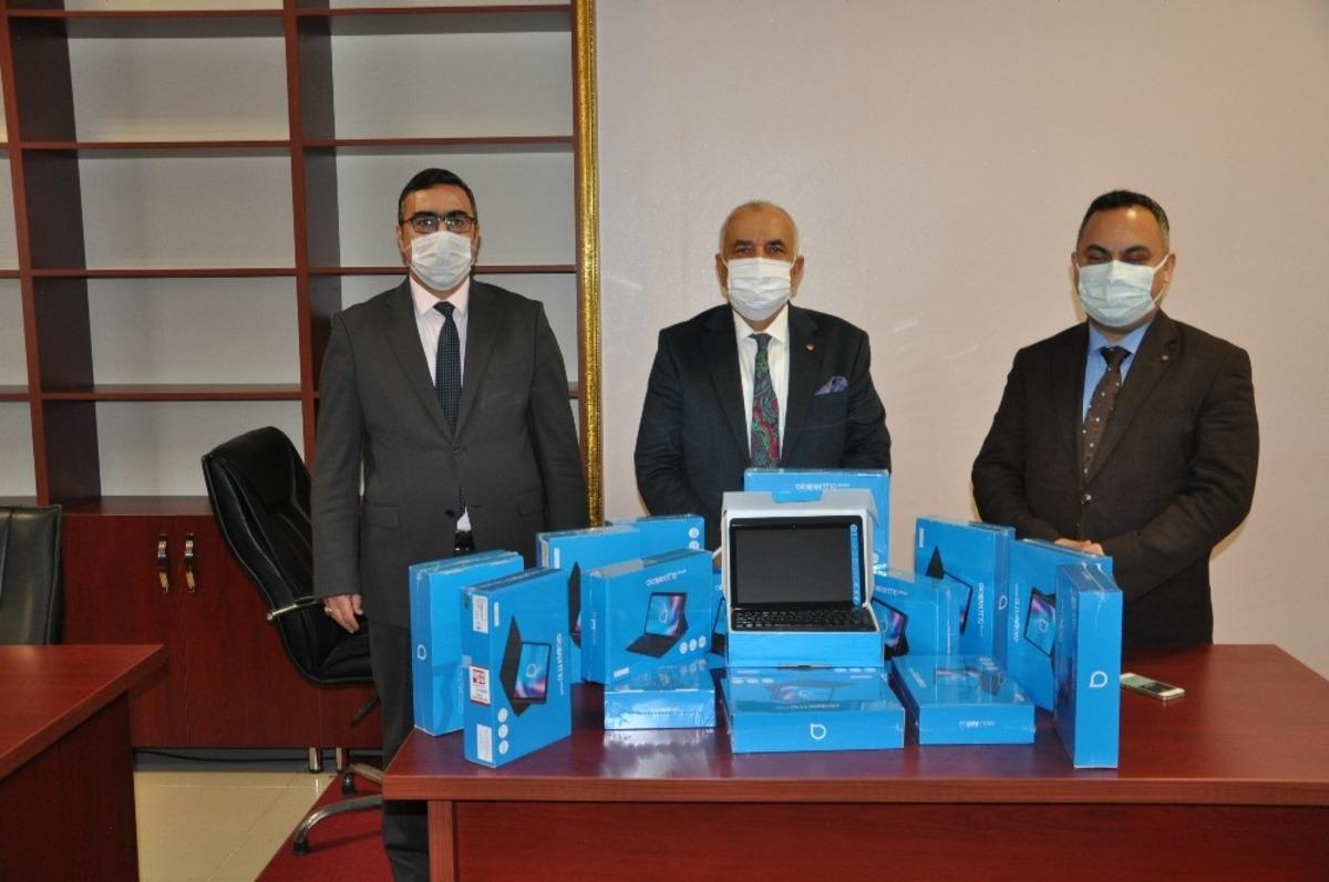 Ticaret ve Sanayi Odası&rsquo;ndan tablet bilgisayar bağışı