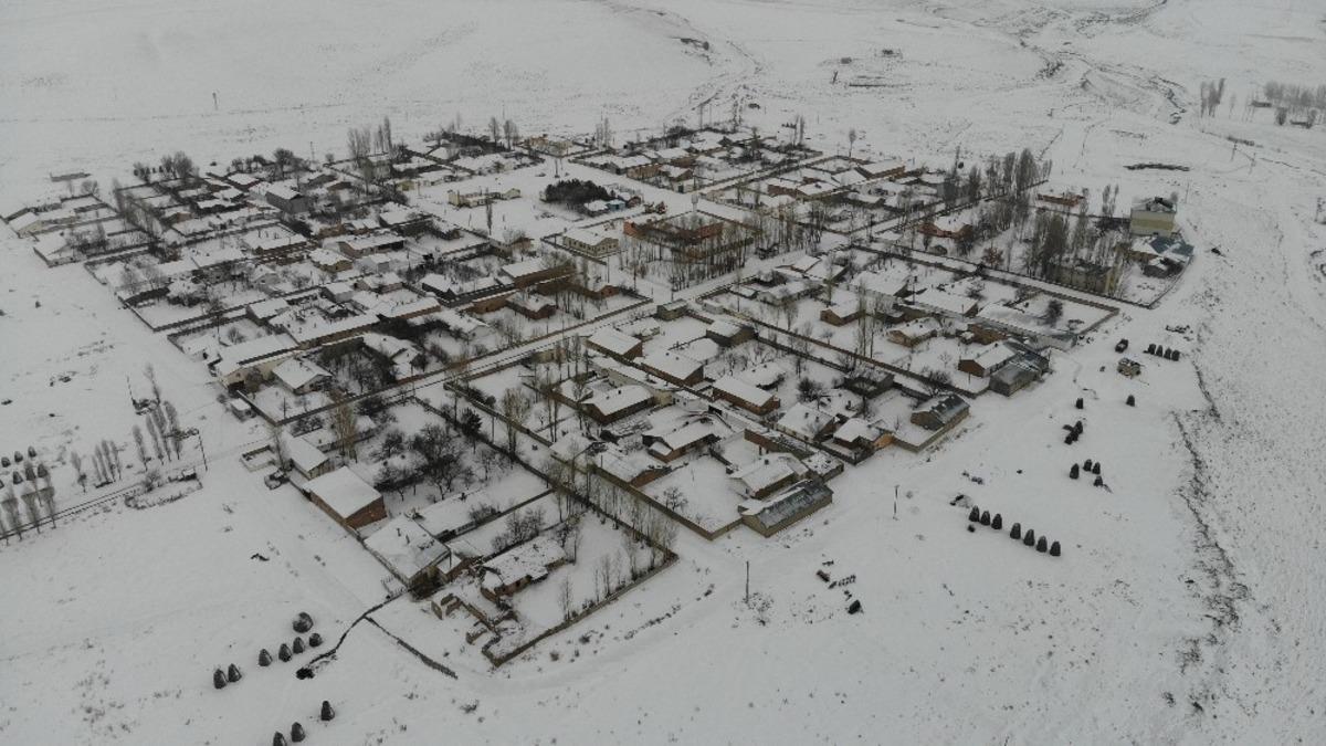 (&Ouml;zel) Simetrik yapılarla kış, kuş bakışı başka g&uuml;zel