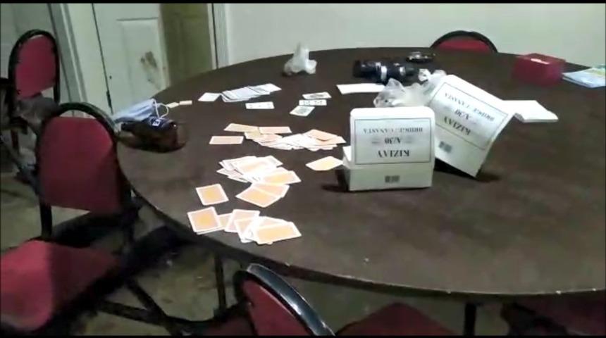 Kumar oynarken yakalanan 14 kişiye ceza 91 bin 280 lira ceza uygulandı