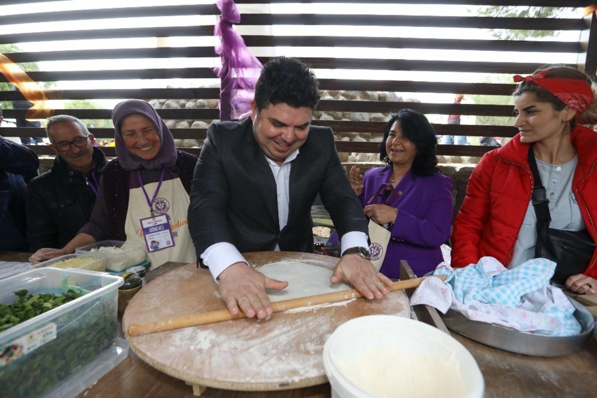Buca&rsquo;nın &uuml;reten elleri Mevlana&rsquo;da tezgah a&ccedil;ıyor