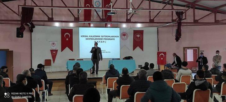 Altıntaş’ta ’’Kırsal Kalkınma Destekleri’’ bilgilendirme toplantısı G4