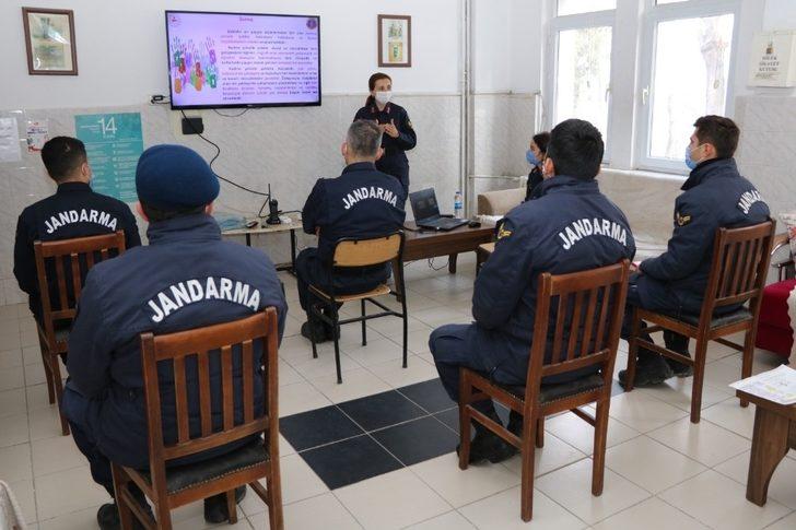 Jandarma personeline “Aile İçi ve Kadına Yönelik Şiddetle Mücadele” eğitimi verildi G3