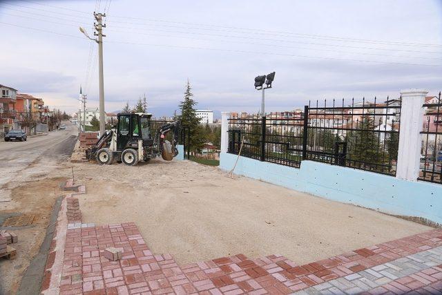 Karaman Belediyesi Koruluğa otopark yapıyor