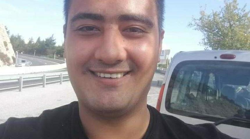 Elektrik panosundan akıma kapılan bir kişi &ouml;ld&uuml;