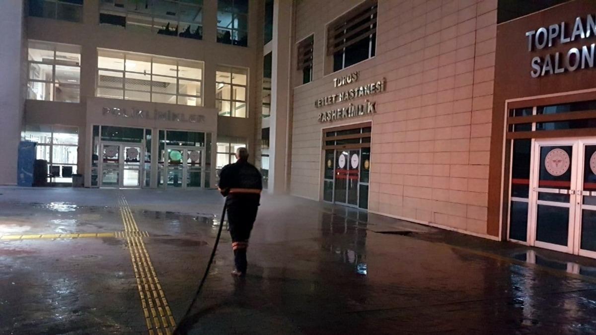 Akdeniz Belediyesi, korona vir&uuml;sle m&uuml;cadeleye kesintisiz devam ediyor