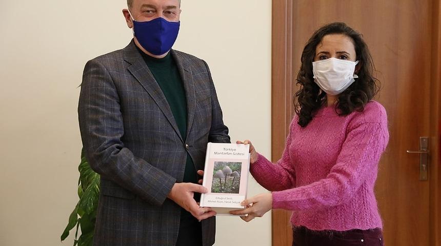 Cumhurbaşkanlığı himayesinde hazırlanan kitaba KSB&Uuml; desteği