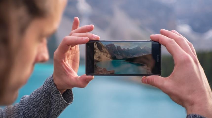 Geri dönüyor: Sony Xperia Compact özellikleri ile ortaya çıktı!