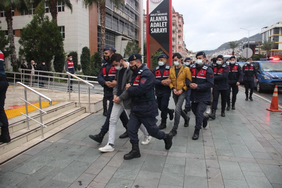 &rsquo;Dalgakıran&rsquo; operasyonunda tutuklu sayısı 49&rsquo;a y&uuml;kseldi