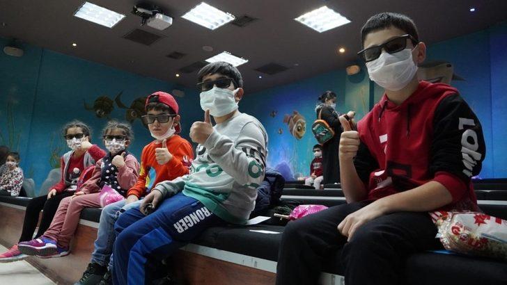 Keçiörenli miniklerin 3D sinema keyfi başladı G2