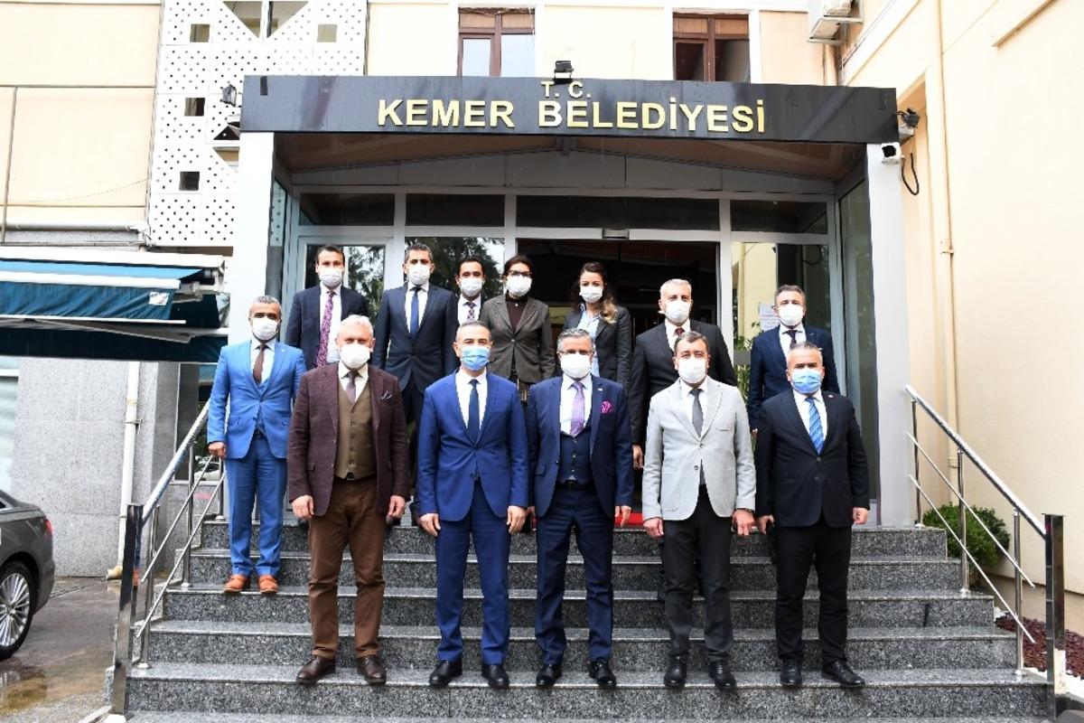 Başkan Topaloğlu:" Eğitime katkımız pandemi d&ouml;neminde de devam etti"