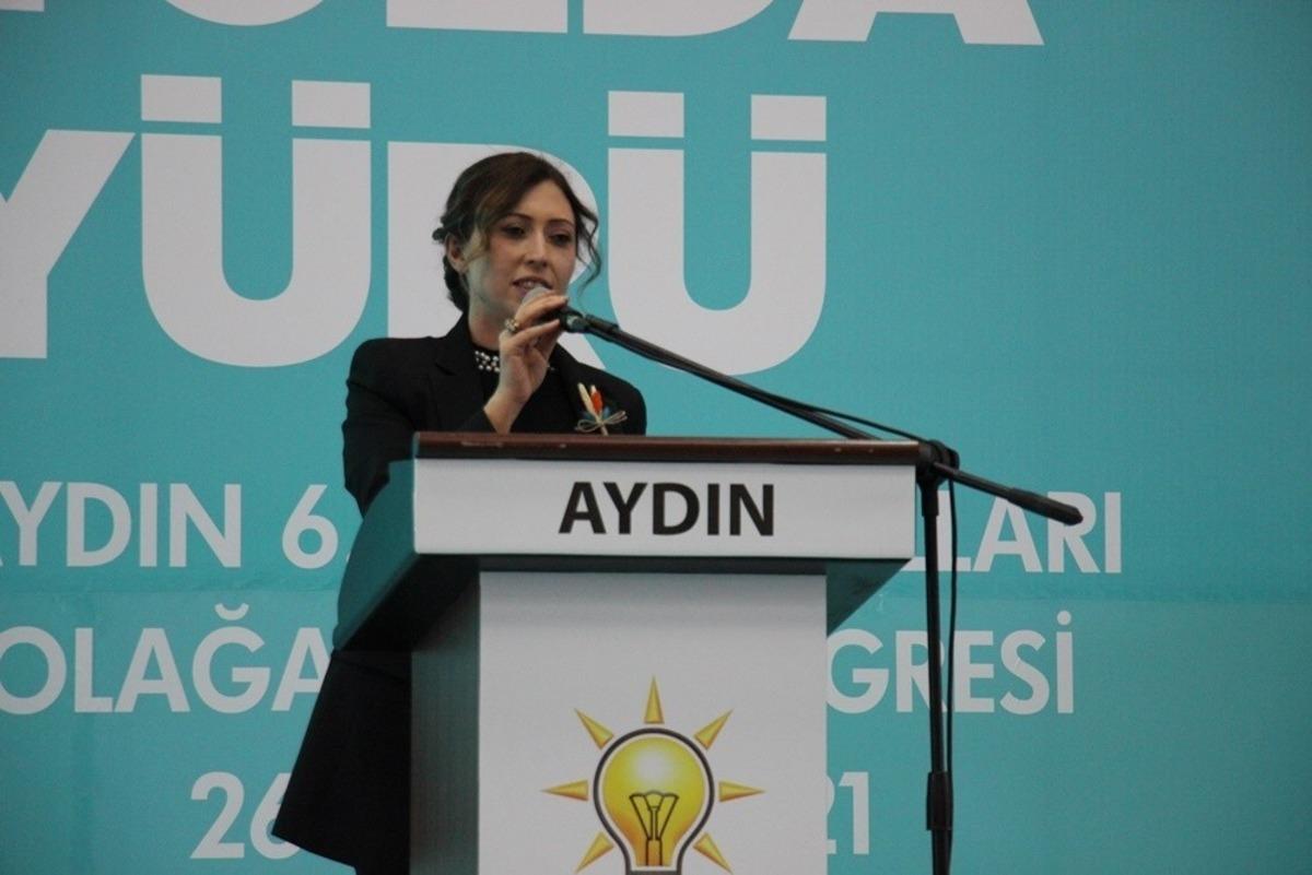 AK Parti Aydın İl Kadın Kolları Başkanı G&ouml;ğde, g&uuml;ven tazeledi