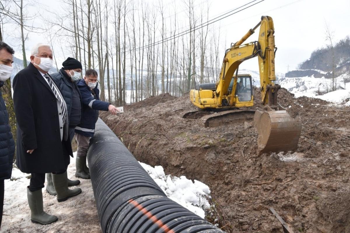 Su hattı borusu kırıldı, ekipler seferber oldu