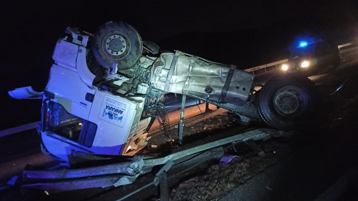 Kırıkkale&rsquo;de &ccedil;ekici takla attı: 1 yaralı