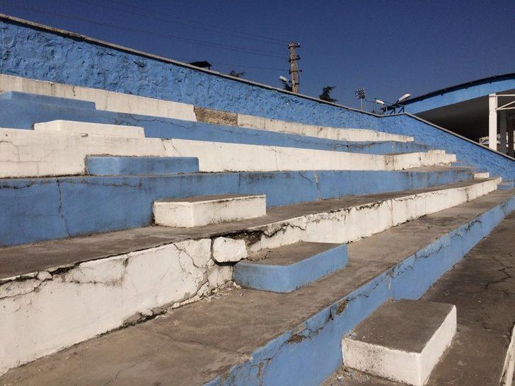 Merzifon stadına tribün yapılacak G3