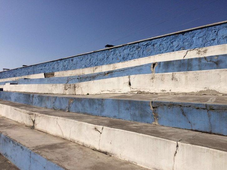 Merzifon stadına tribün yapılacak G4