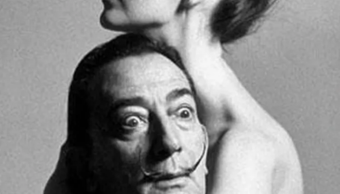 Hayatı boyunca cinsel ilişkiye girmeyen Salvador Dali ve karısı Gala arasındaki dillere destan aşk hikayesi!