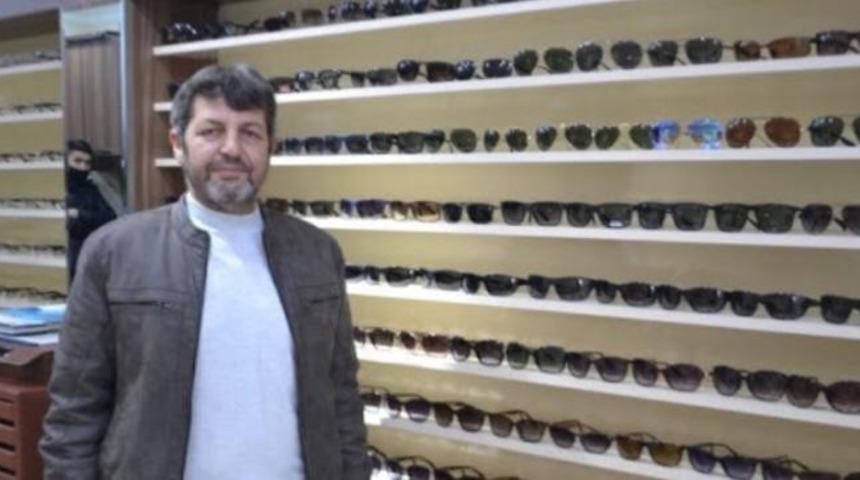 Efe: “İnternet optisyenlik müessesesi değildir”